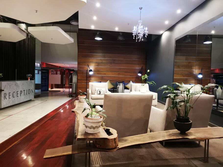 1007-Stunning Studio Apt With Incredible Joburg Views Johannesburg Esterno foto